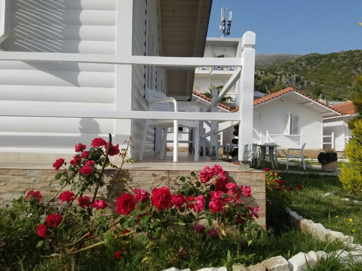 Vela E Bardhe Βίλα Dhërmi Εξωτερικό φωτογραφία