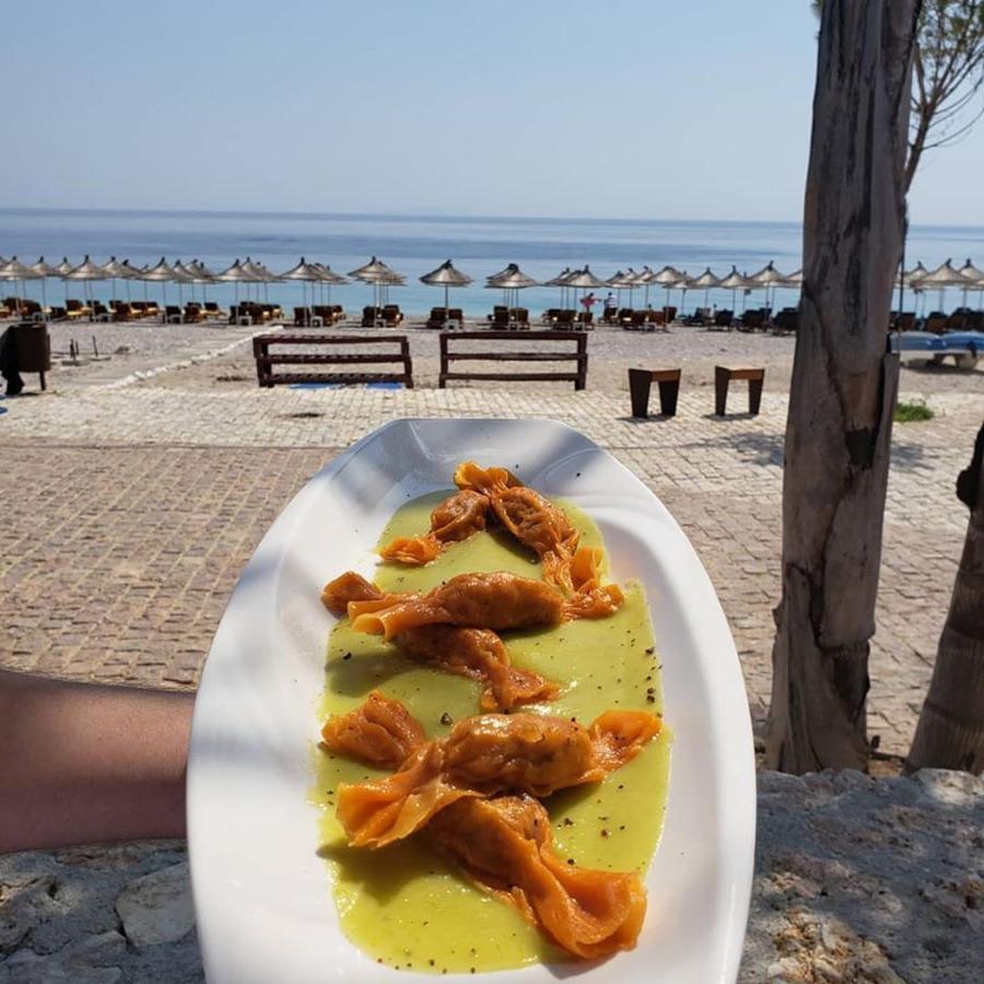Vela E Bardhe Βίλα Dhërmi Εξωτερικό φωτογραφία