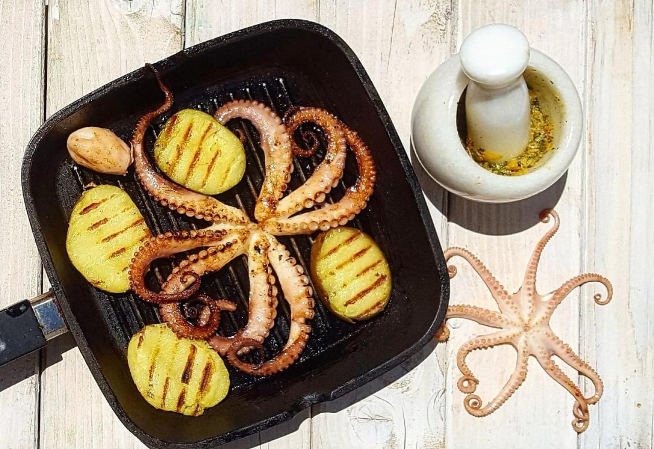 Vela E Bardhe Βίλα Dhërmi Εξωτερικό φωτογραφία